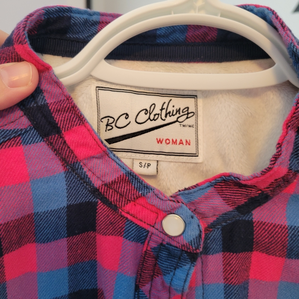 Button up jacket - Picture 2 of 2